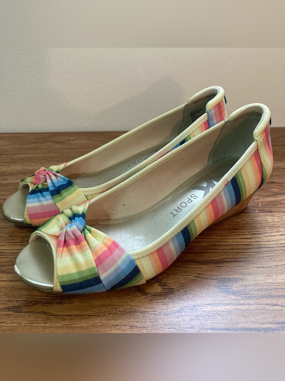 Anne Klein Sport Craze 2 Rainbow Wedges 7M